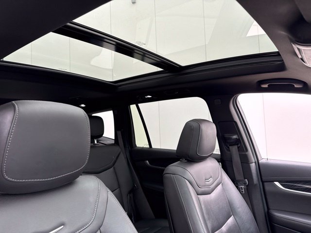Used 2021 Cadillac XT6 Premium Luxury FWD image 10