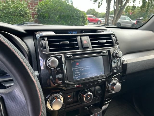 Used 2017 Toyota 4Runner TRD Off-Road AWD/4WD image 11