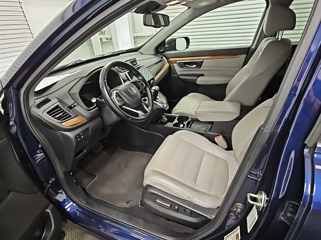 Used 2017 Honda CR-V Touring image 11
