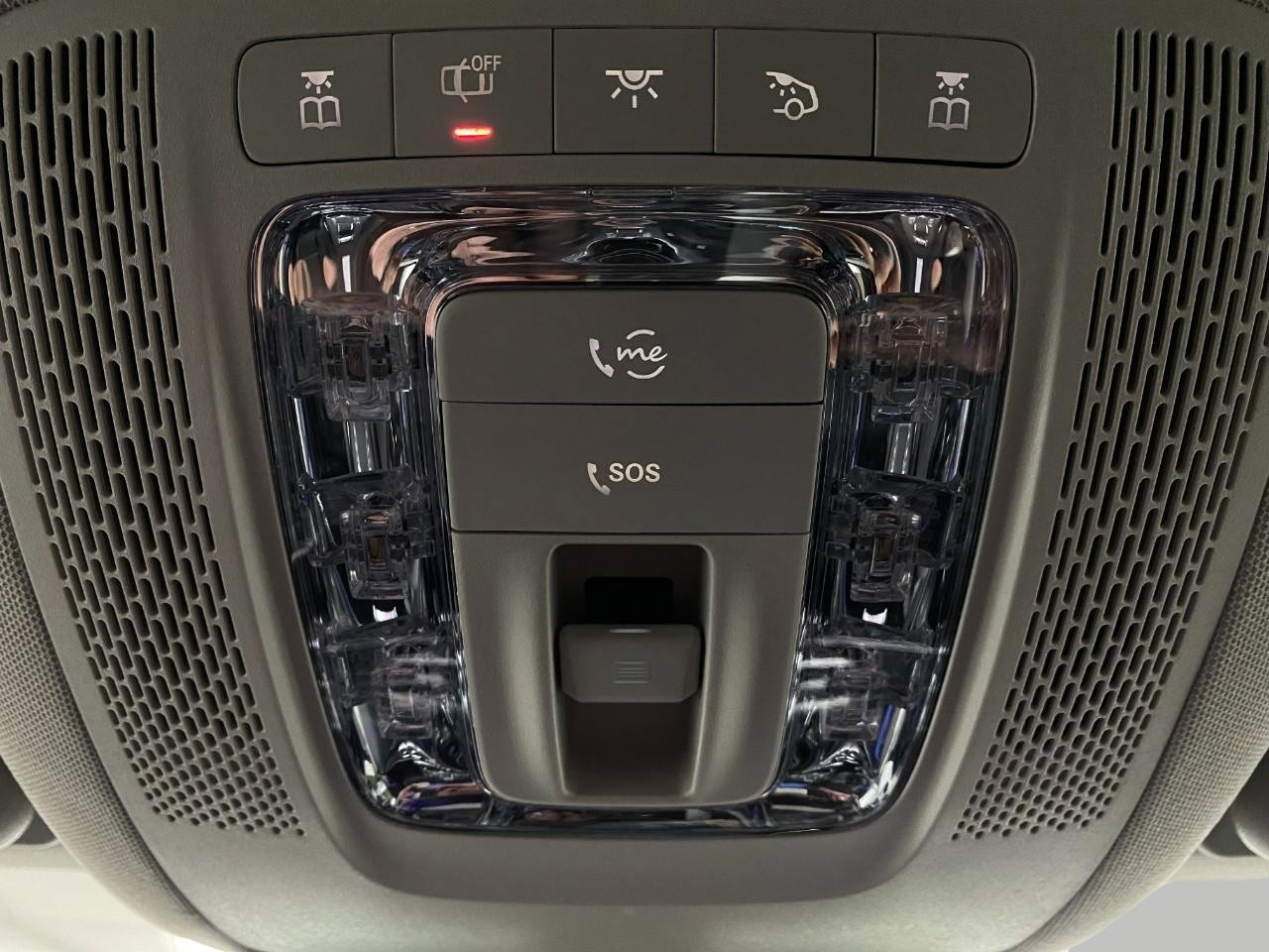 New 2026 Mercedes-Benz GLS 450 4MATIC image 32