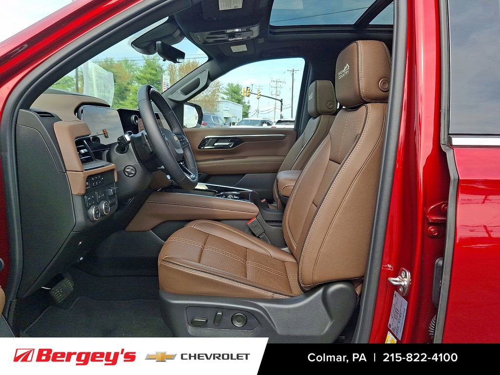 Certified 2025 Chevrolet Tahoe High Country AWD/4WD image 18