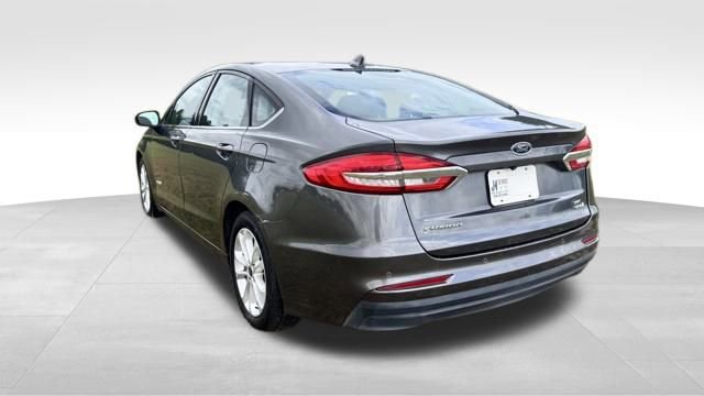 Used 2019 Ford Fusion SE image 9