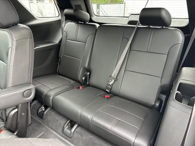 Certified 2023 Chevrolet Traverse RS w/ LPO, Floor Liner Package AWD/4WD image 18