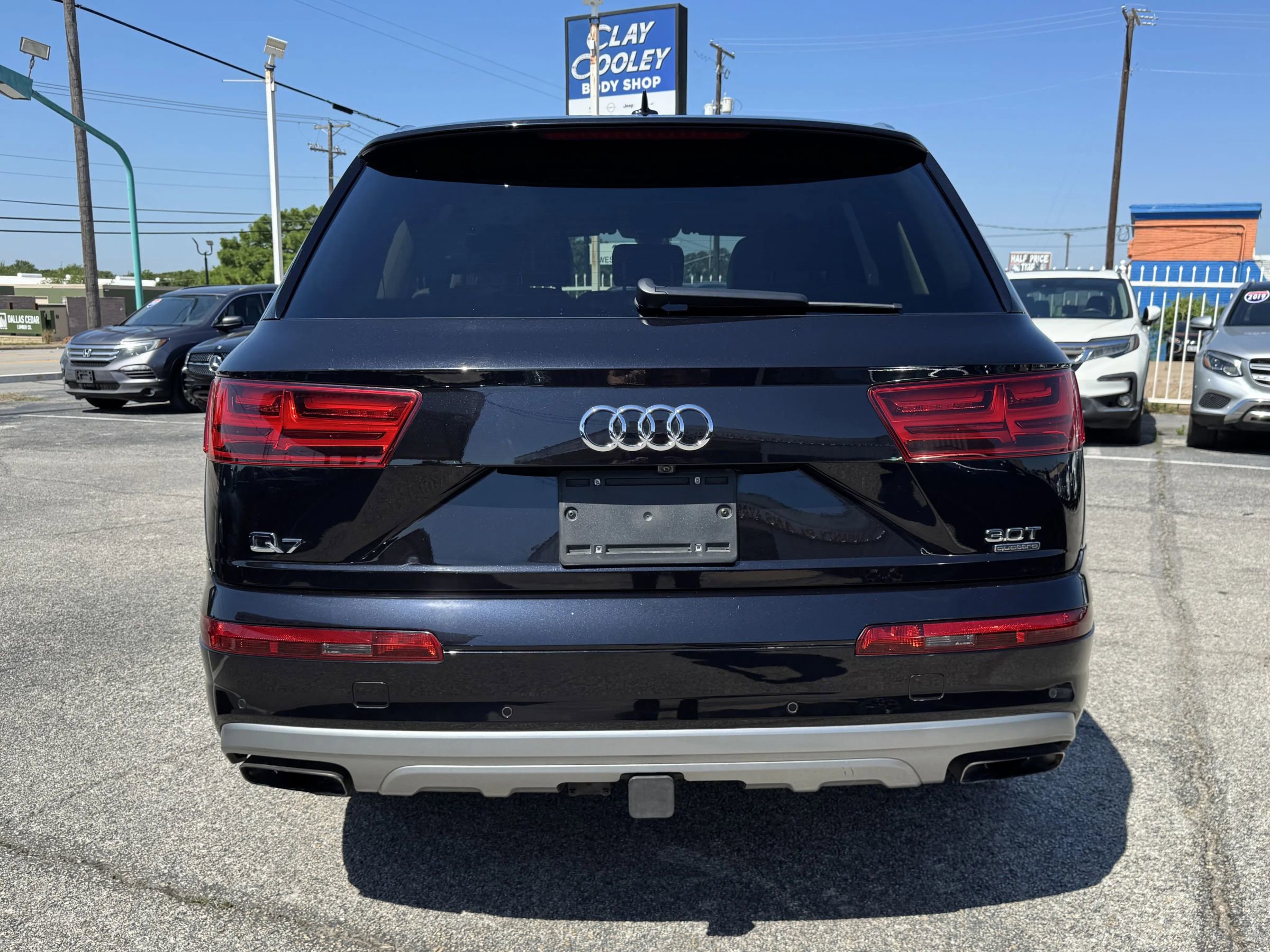 Used 2017 Audi Q7 3.0T Prestige AWD/4WD image 5