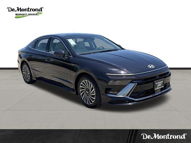 New 2025 Hyundai Sonata Limited FWD image 3