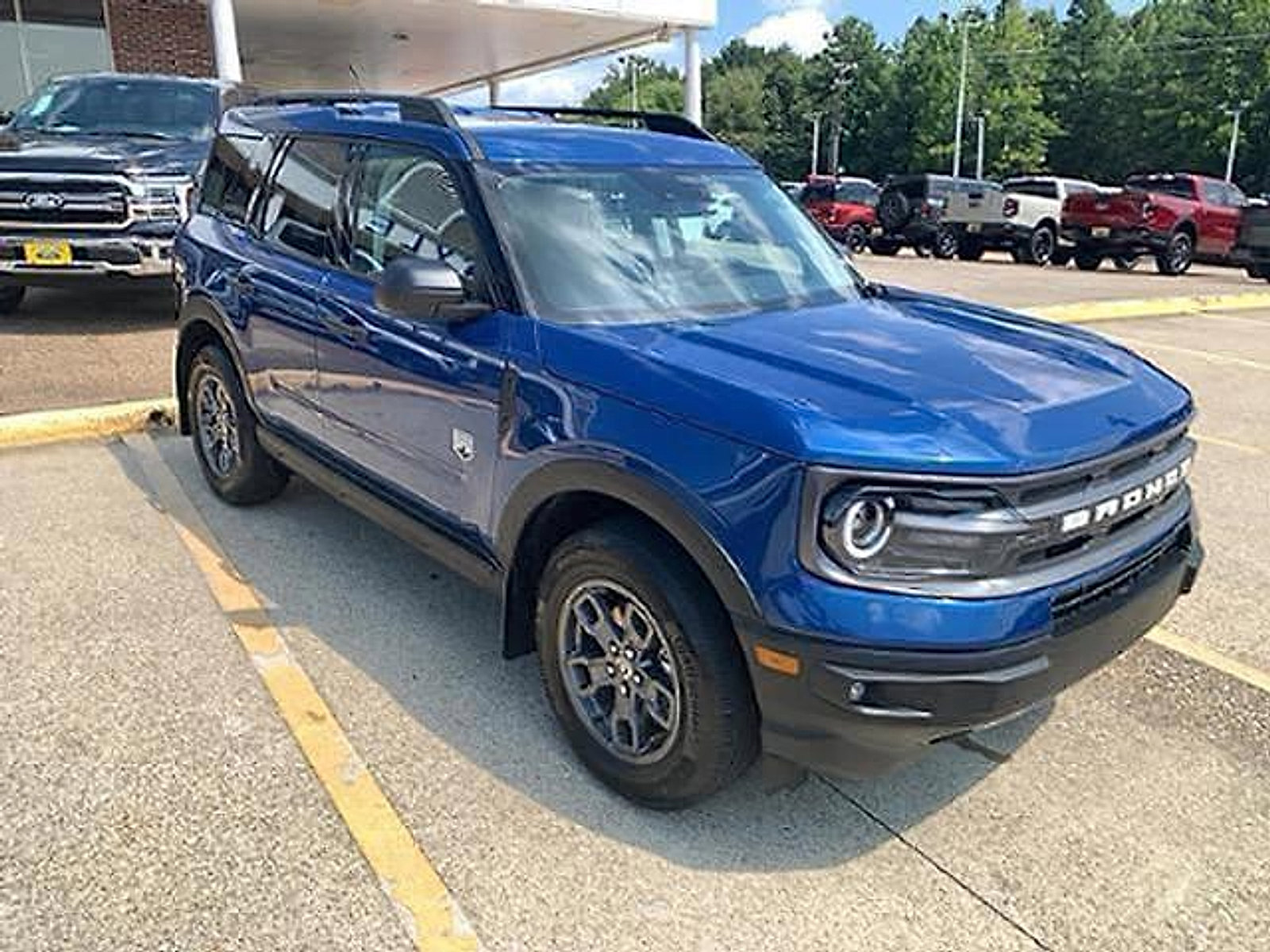 Used 2024 Ford Bronco Sport Big Bend w/ Convenience Package AWD/4WD image 1