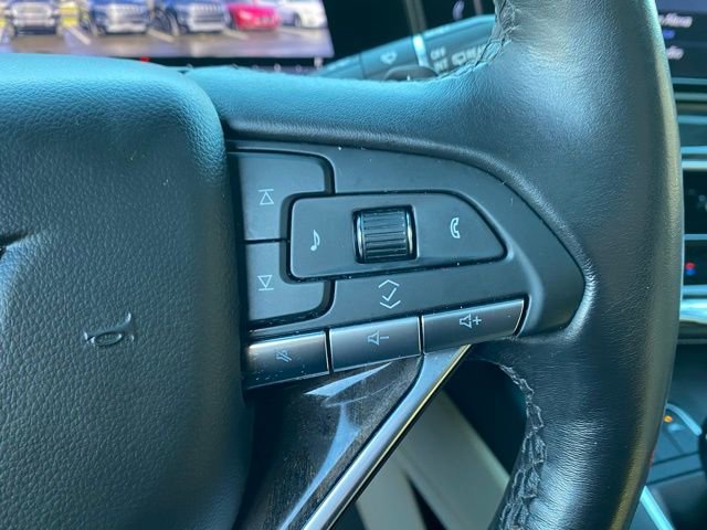 Used 2022 Cadillac Escalade Premium Luxury image 50