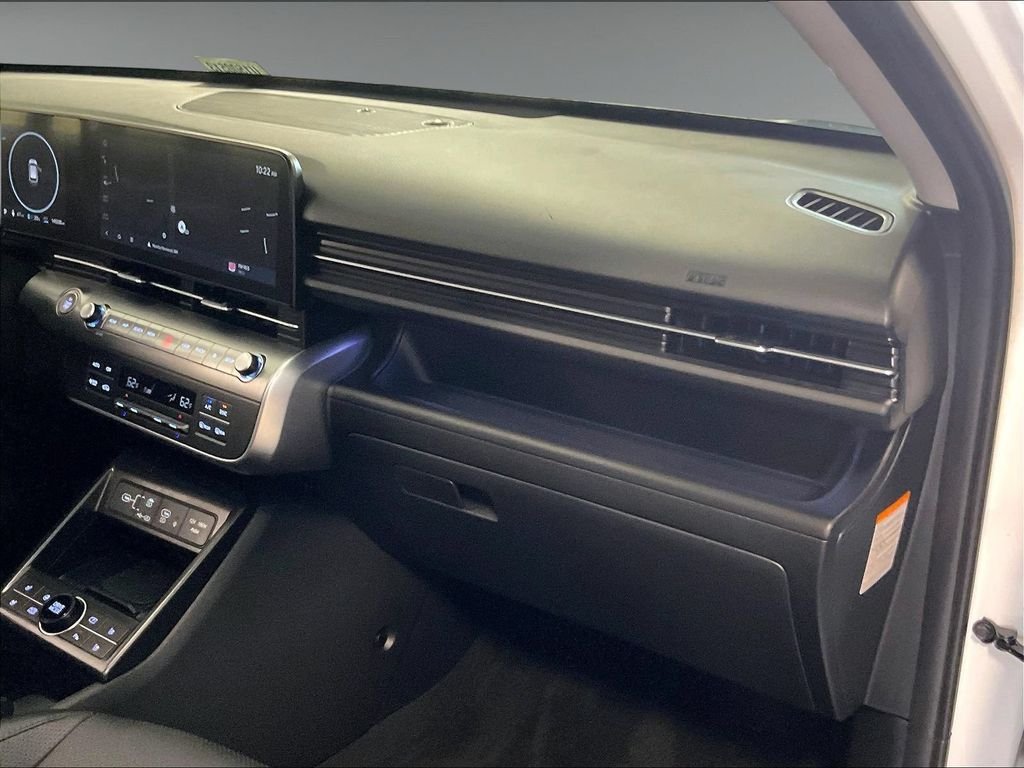 Used 2024 Hyundai Kona Limited FWD image 13