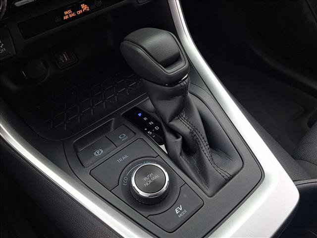 Certified 2024 Toyota RAV4 XLE AWD/4WD image 14