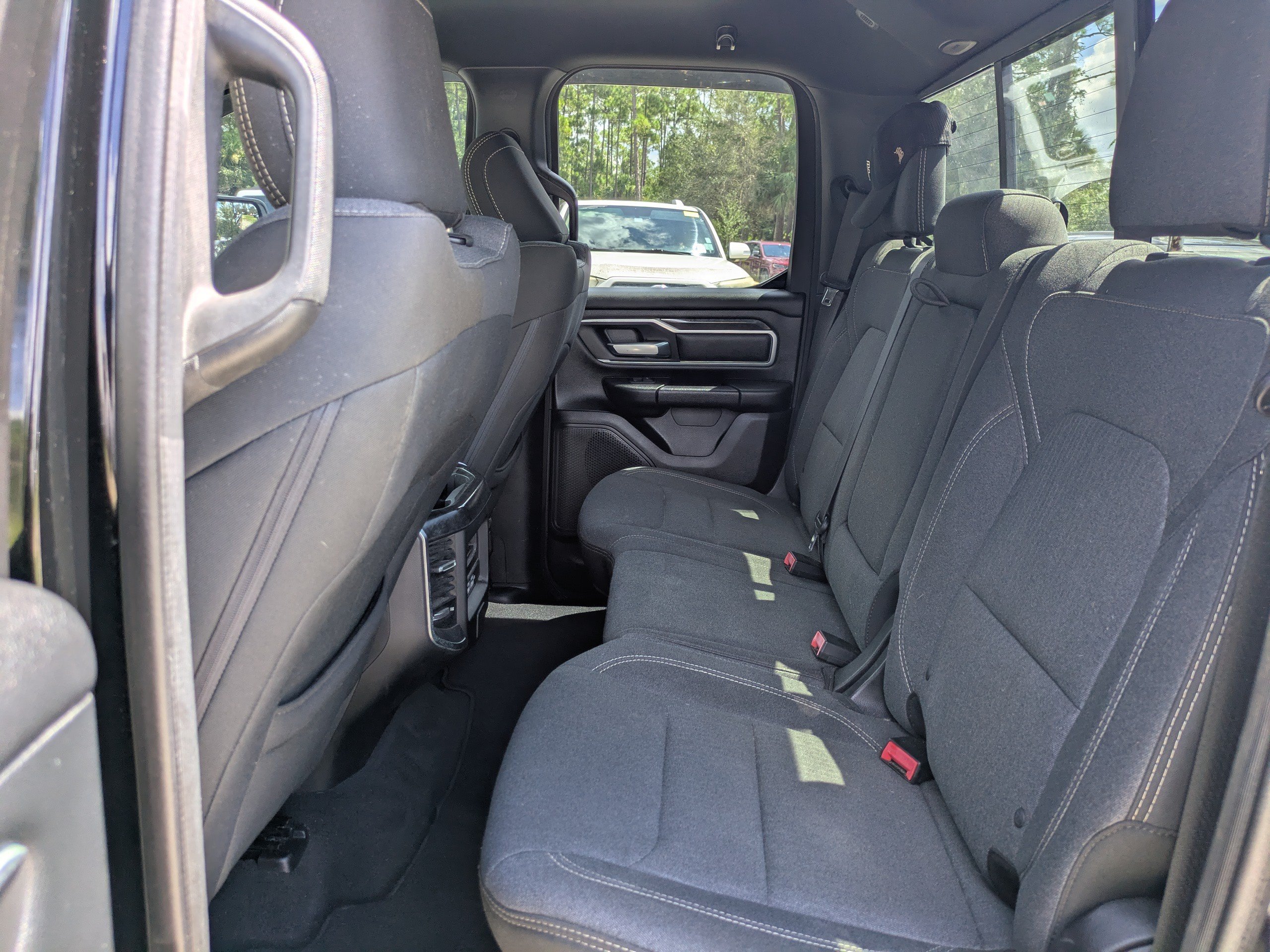 Used 2019 RAM 1500 Big Horn RWD image 12