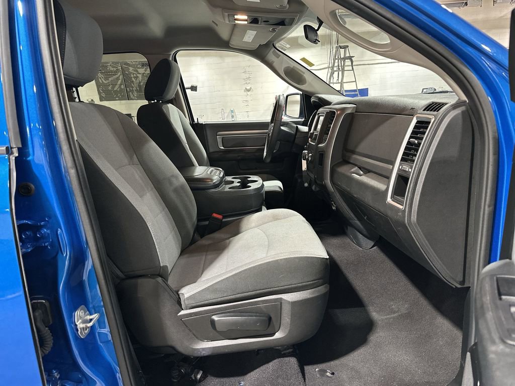 Used 2024 RAM 1500 Classic SLT image 24