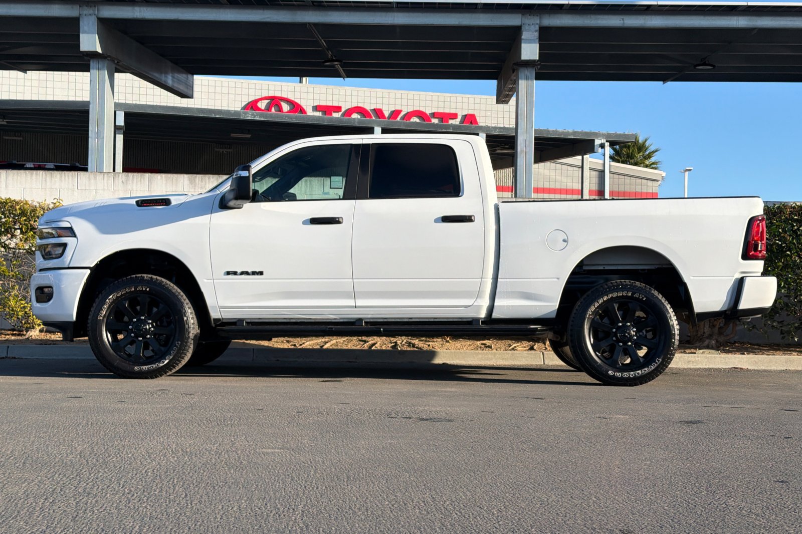 Used 2026 RAM 2500 Big Horn AWD/4WD image 7