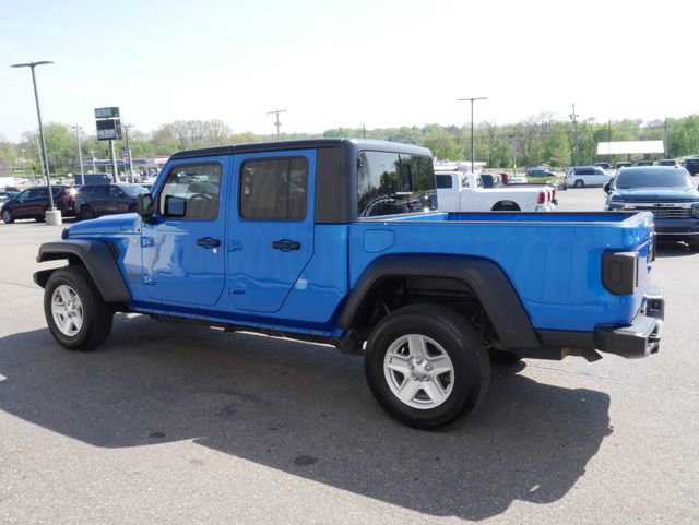 Used 2020 Jeep Gladiator Sport w/ Quick Order Package 24S AWD/4WD image 8