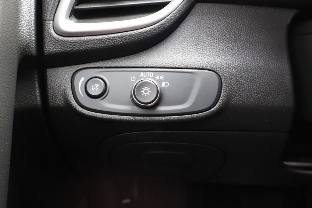 Used 2021 Chevrolet Trax LS w/ Tint and Cruise Package image 12