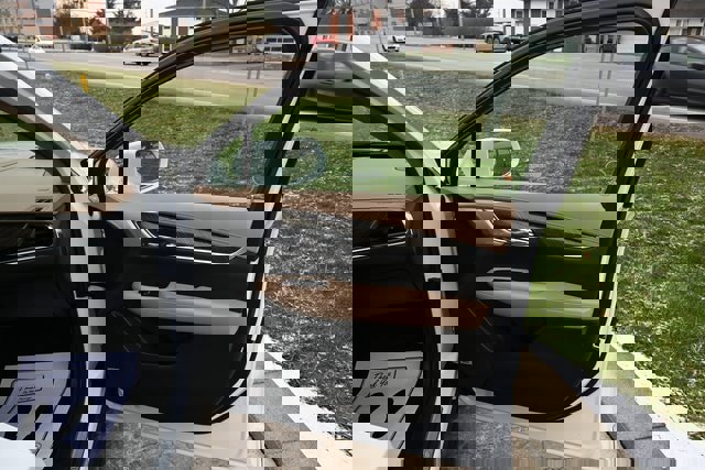 Used 2020 Cadillac XT6 Premium Luxury image 18