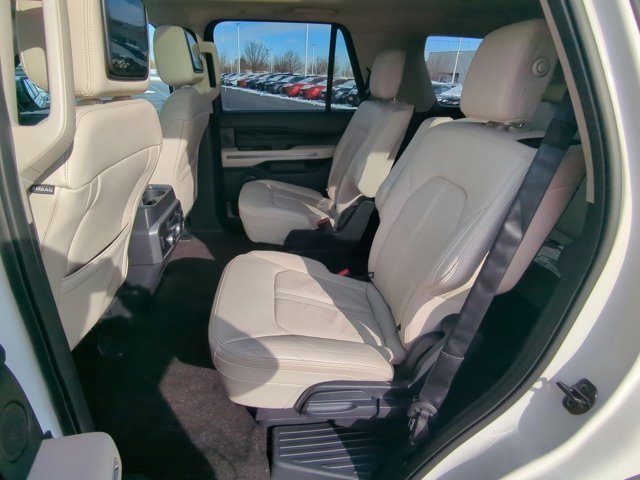 Used 2020 Ford Expedition Platinum image 17