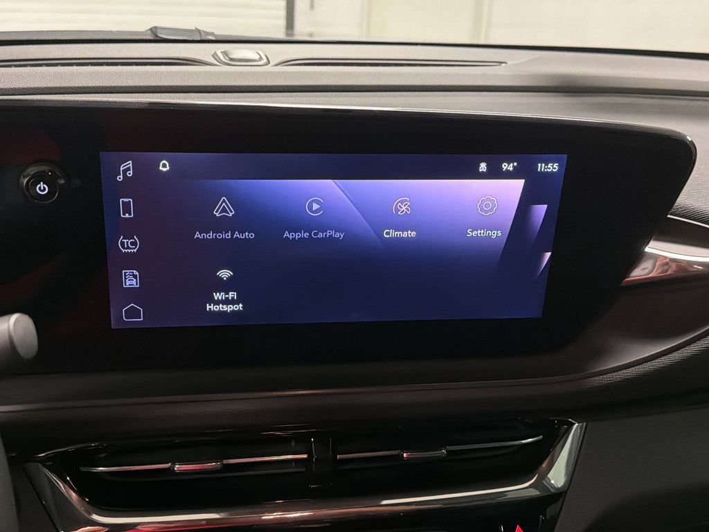 Used 2025 Buick Envista Sport Touring w/ Convenience I Package FWD image 35