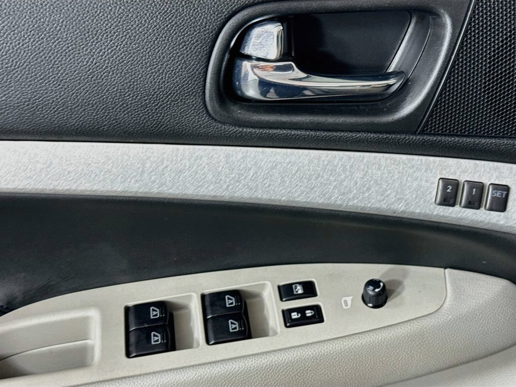 Used 2009 INFINITI G37 Journey w/ Premium Pkg RWD image 22