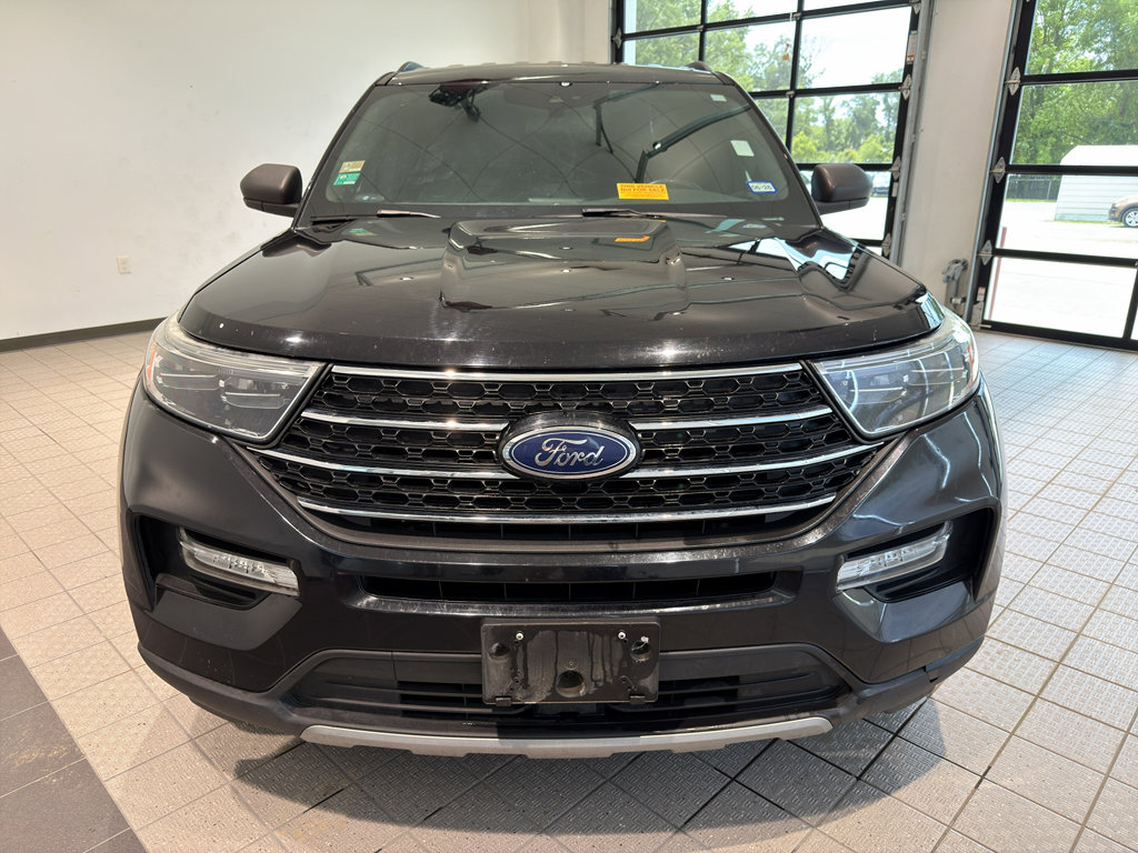Used 2020 Ford Explorer XLT w/ Equipment Group 202A RWD image 8