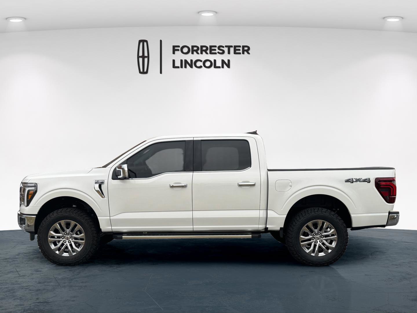 Used 2025 Ford F150 Lariat w/ Equipment Group 501A Mid image 45