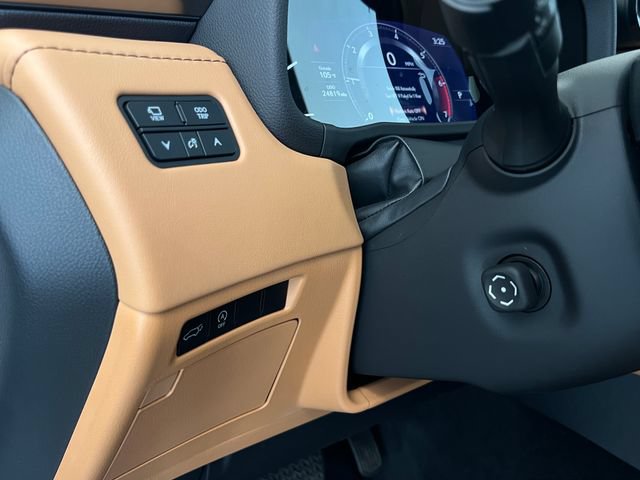 Used 2023 Lexus LX 600 4WD w/ Appearance Package image 30