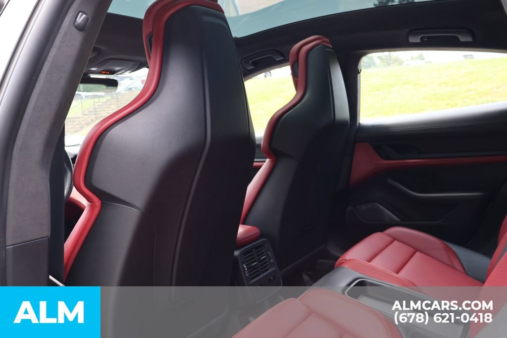 Used 2020 Porsche Taycan Turbo AWD/4WD image 18