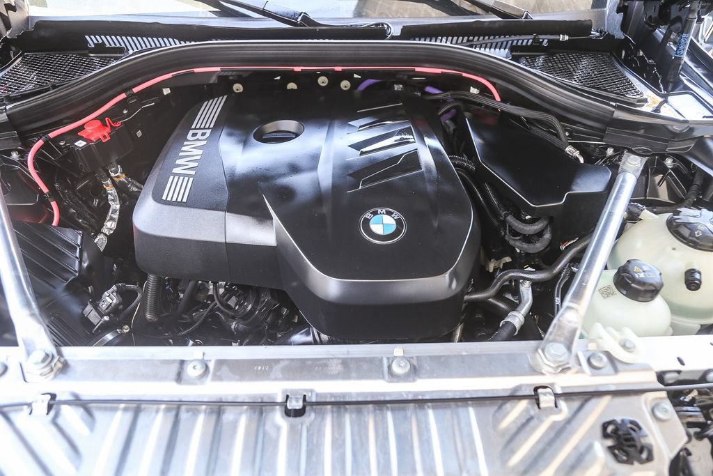 Certified 2026 BMW X3 xDrive30i w/ M Sport Package AWD/4WD image 23