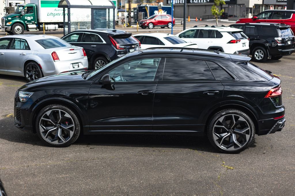 Used 2023 Audi RS Q8 image 13