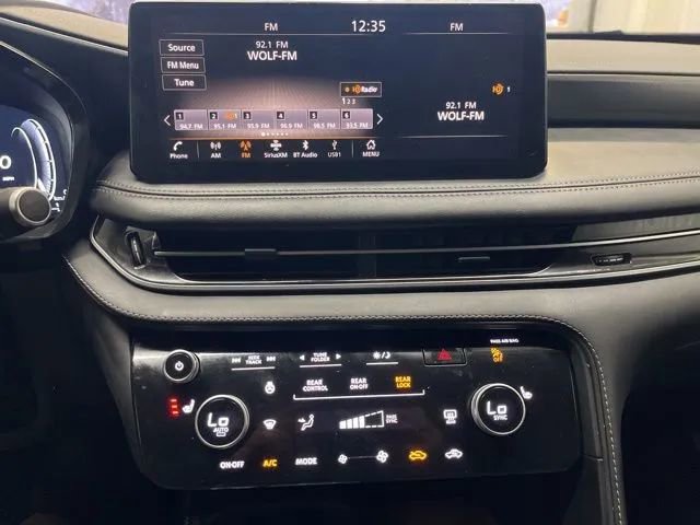 Used 2024 INFINITI QX60 Luxe image 20