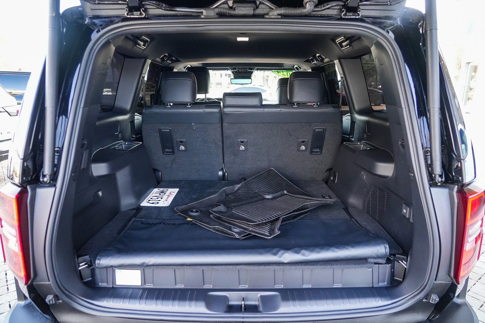 Used 2024 Toyota Land Cruiser AWD/4WD image 28