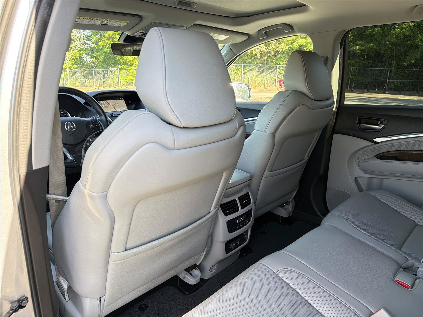 Used 2020 Acura MDX SH-AWD w/ Technology Package image 24