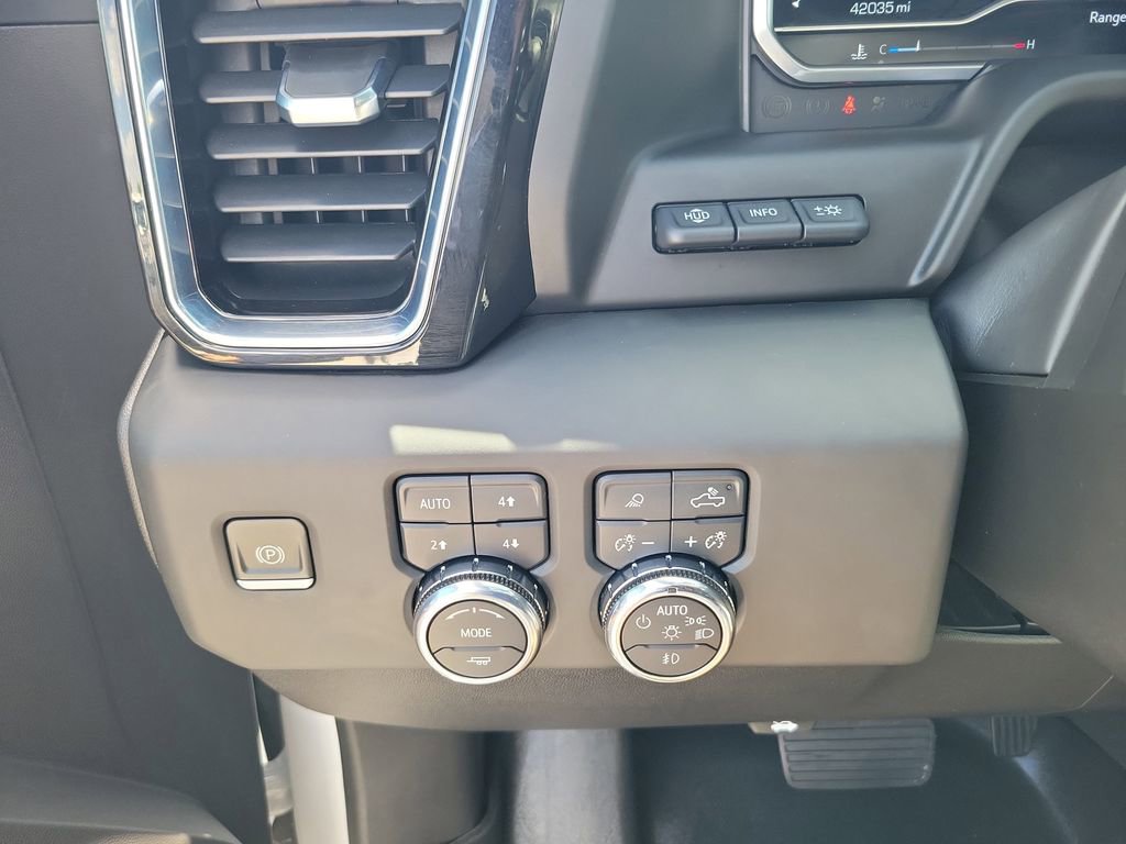 Used 2023 GMC Sierra 1500 Denali Ultimate image 25