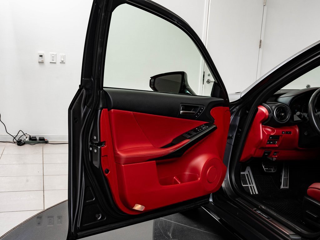 Certified 2025 Lexus IS 350 F Sport image 26