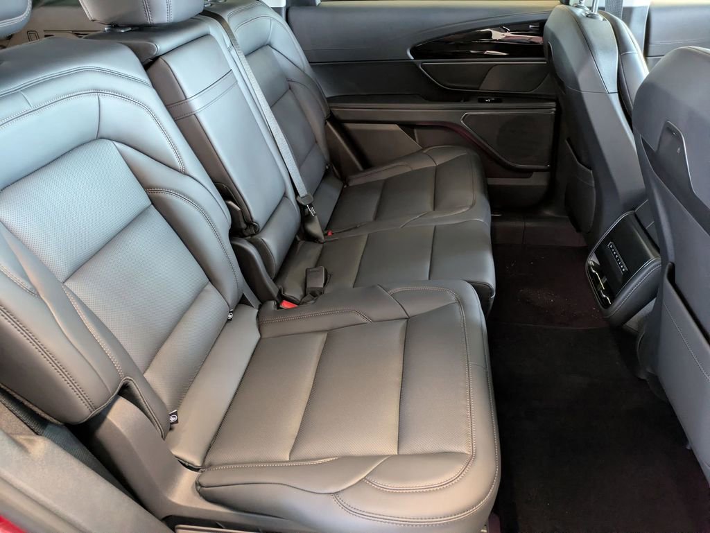 New 2026 Lincoln Nautilus Premier w/ Jet Appearance Package AWD/4WD image 20