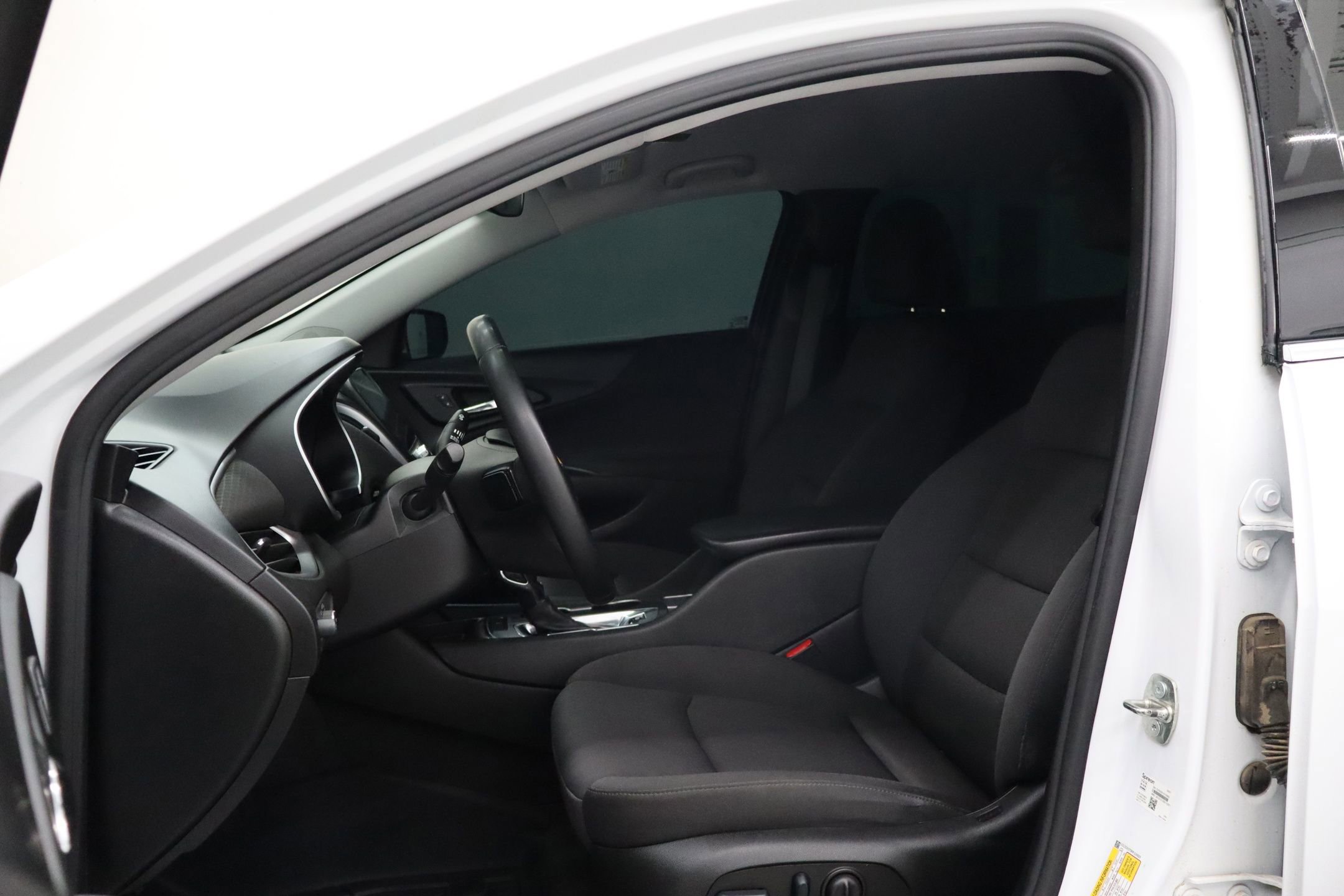 Used 2023 Chevrolet Malibu RS image 13