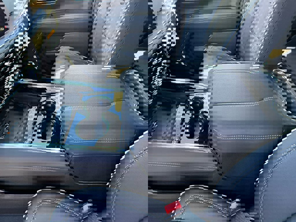 New 2026 Chevrolet Suburban Premier image 15