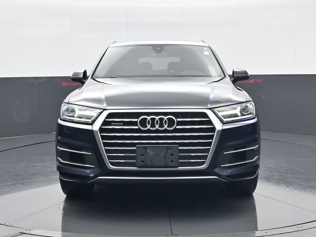 Used 2017 Audi Q7 3.0T Premium Plus w/ Premium Plus Package AWD/4WD image 2