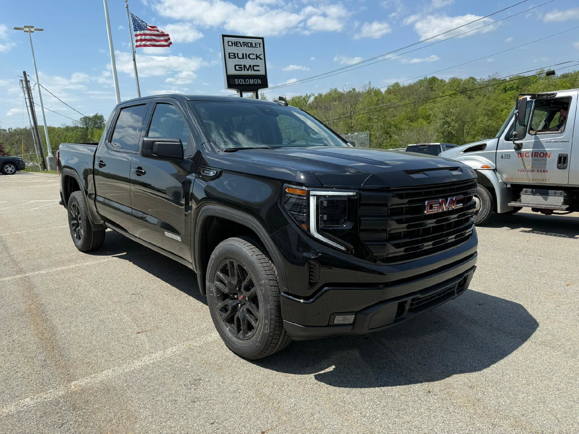 New 2026 GMC Sierra 1500 Elevation AWD/4WD image 7