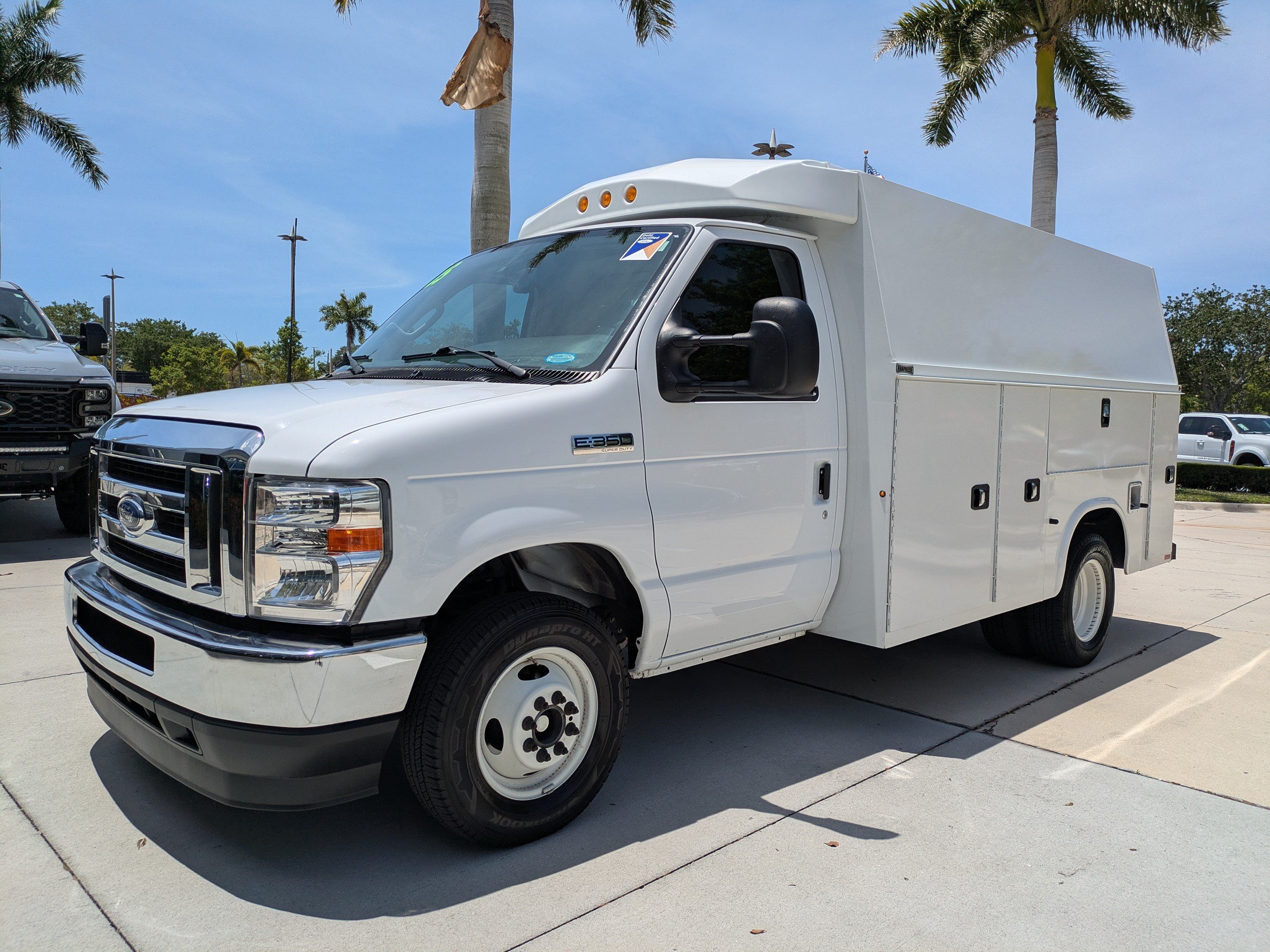 Certified 2025 Ford E-350 and Econoline 350 Super Duty w/ Power Equipment Group RWD image 7