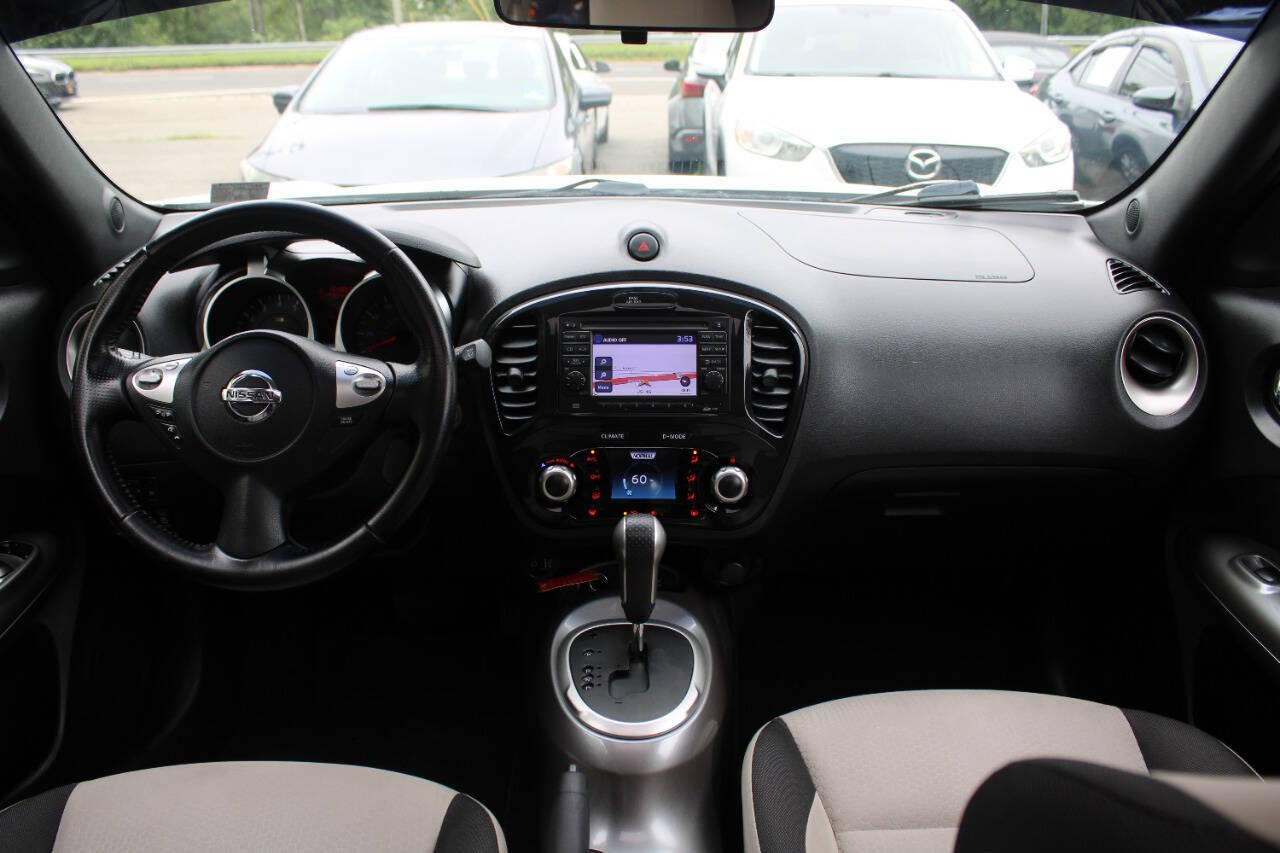 Used 2012 Nissan Juke SV AWD/4WD image 34
