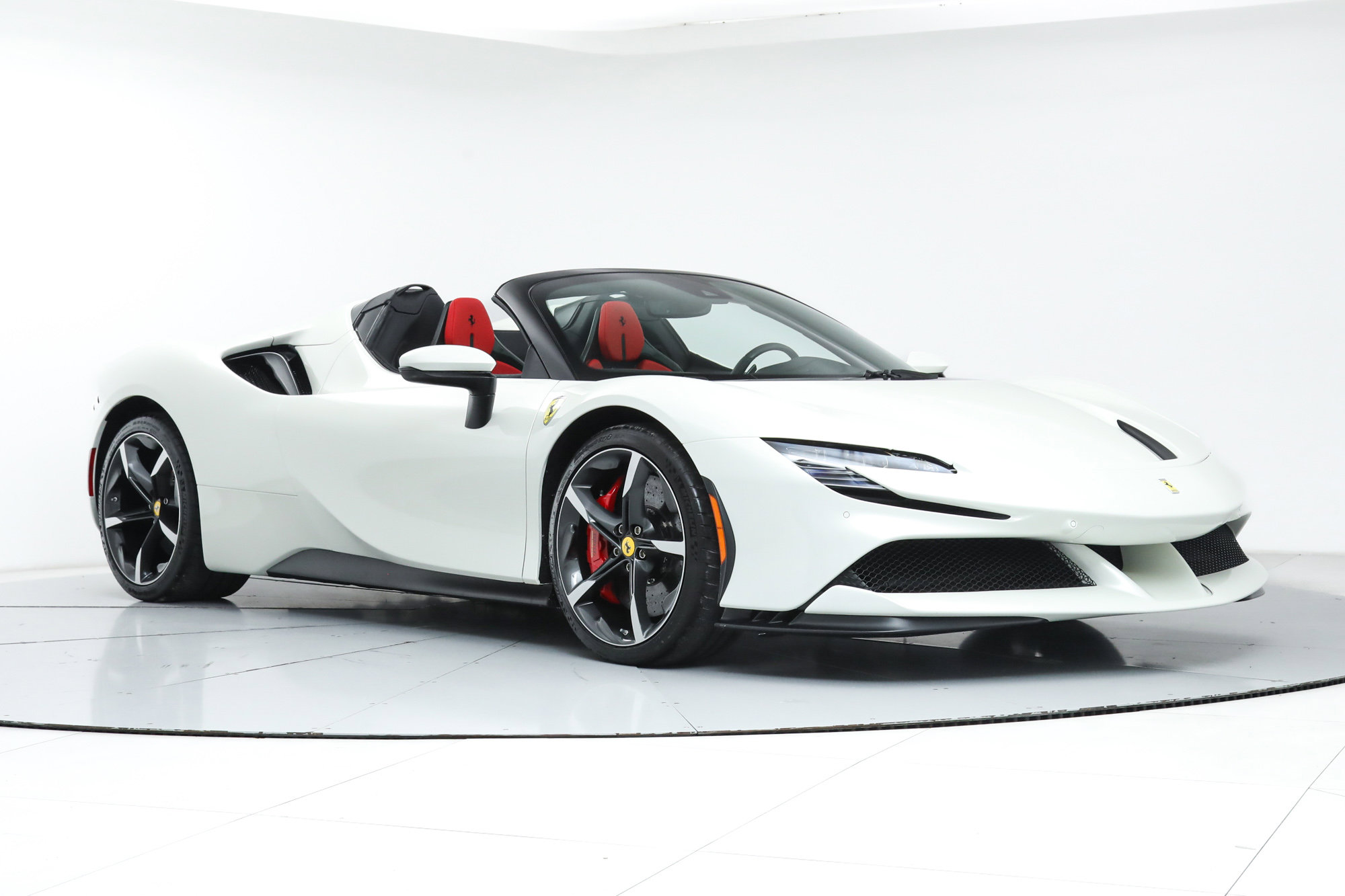 Certified 2025 Ferrari SF90 Spider image 29