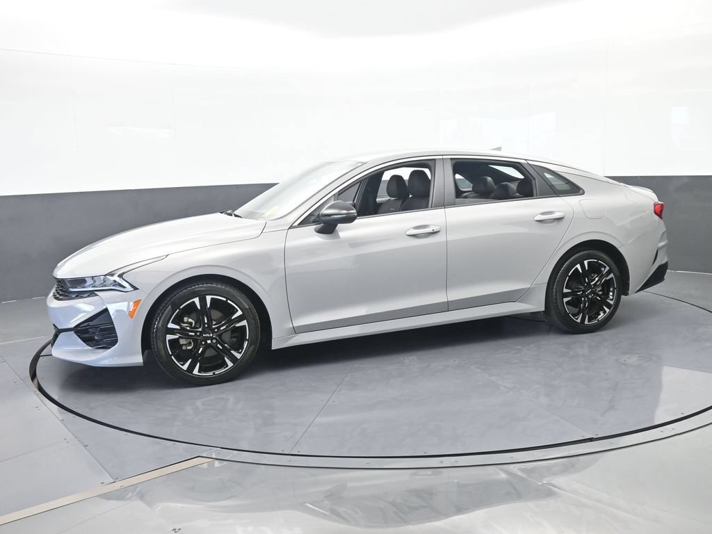 Used 2022 Kia K5 GT-Line FWD image 2
