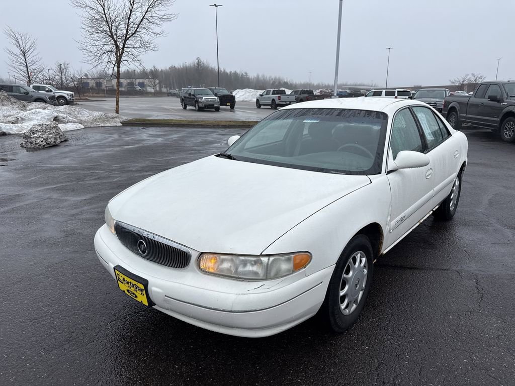 Used 2001 Buick Century Custom w/ Premium Pkg FWD image 2