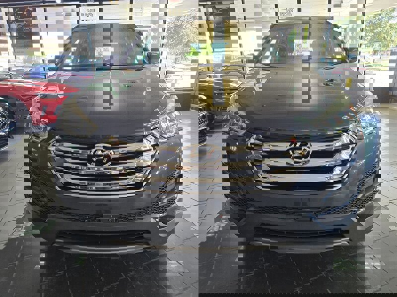 Used 2015 Hyundai Santa Fe Sport FWD image 2