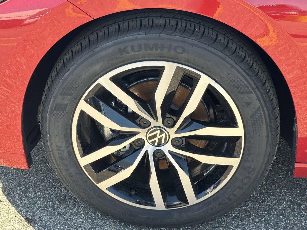 New 2026 Volkswagen Jetta SE image 7