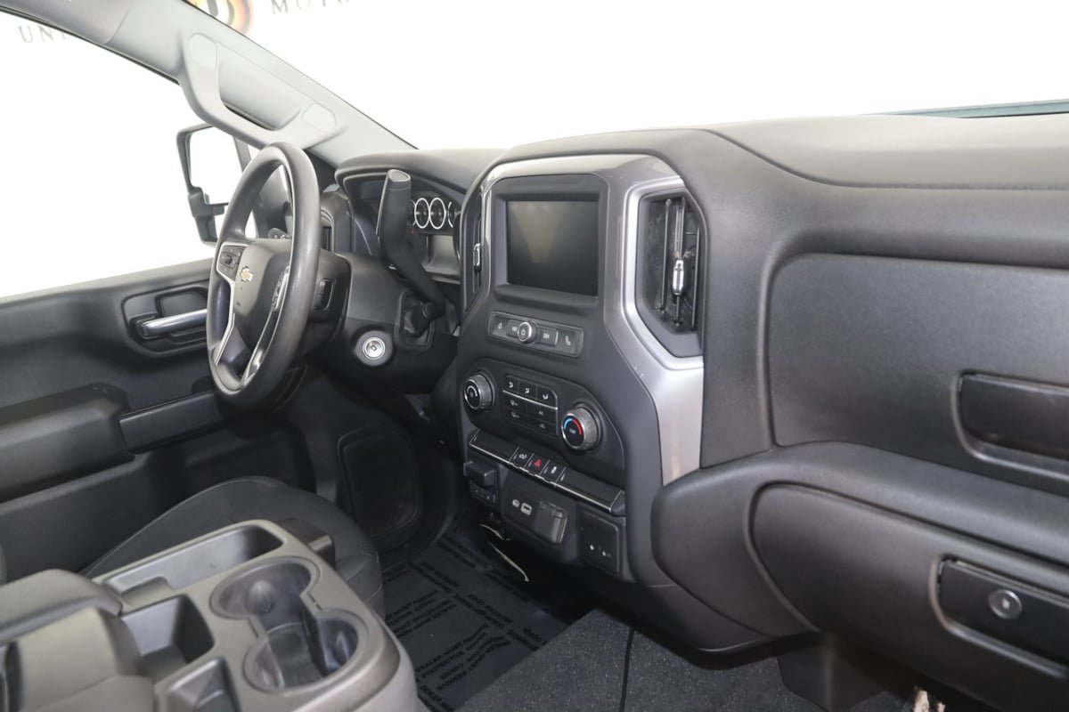 Used 2021 Chevrolet Silverado 2500 Custom w/ Custom Value Package AWD/4WD image 34