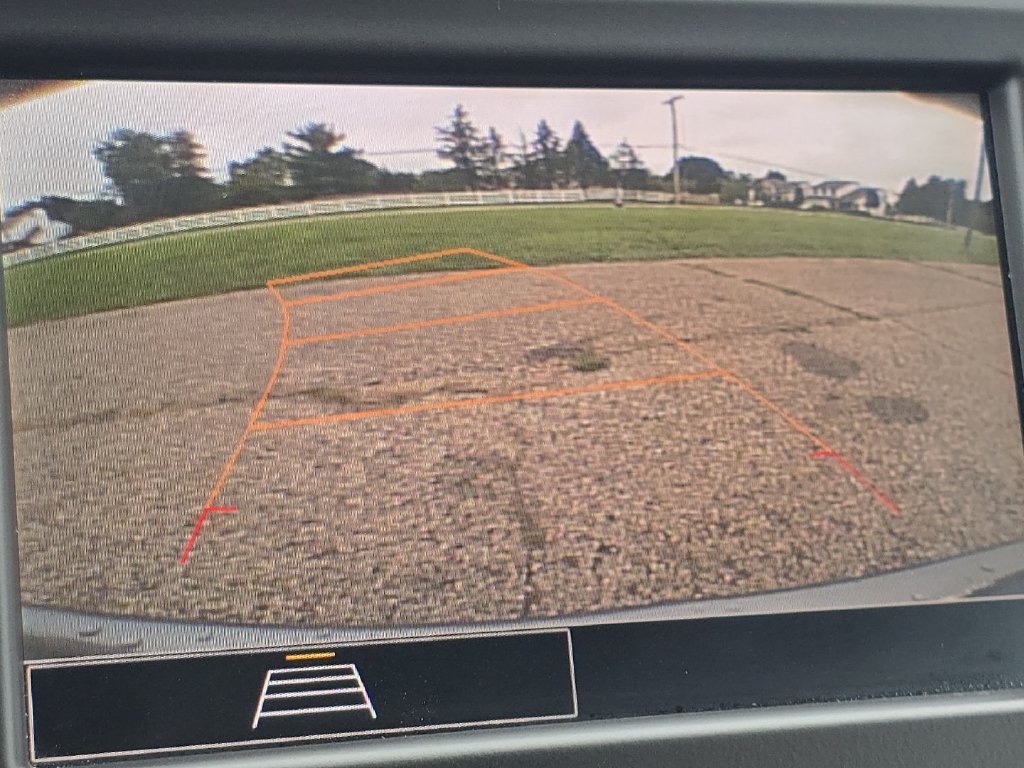 Certified 2024 Chevrolet Equinox LT FWD image 3