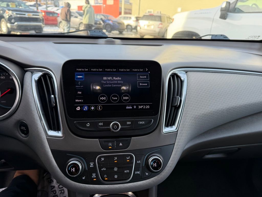 Used 2020 Chevrolet Malibu LT image 18