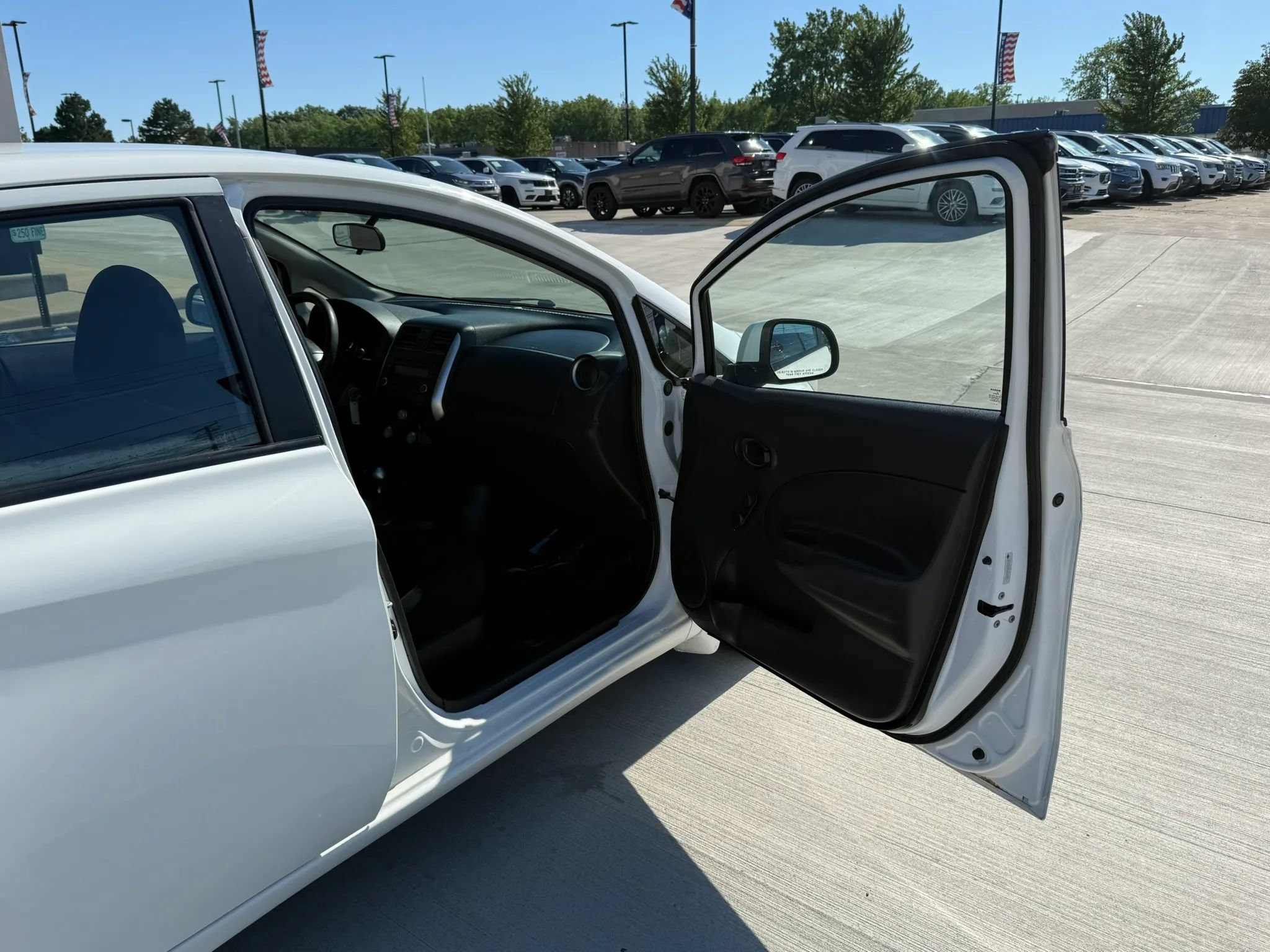 Used 2014 Nissan Versa Note S Plus FWD image 24