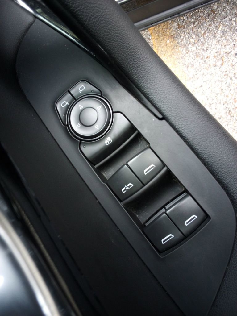 Used 2025 Chevrolet Blazer RS image 12